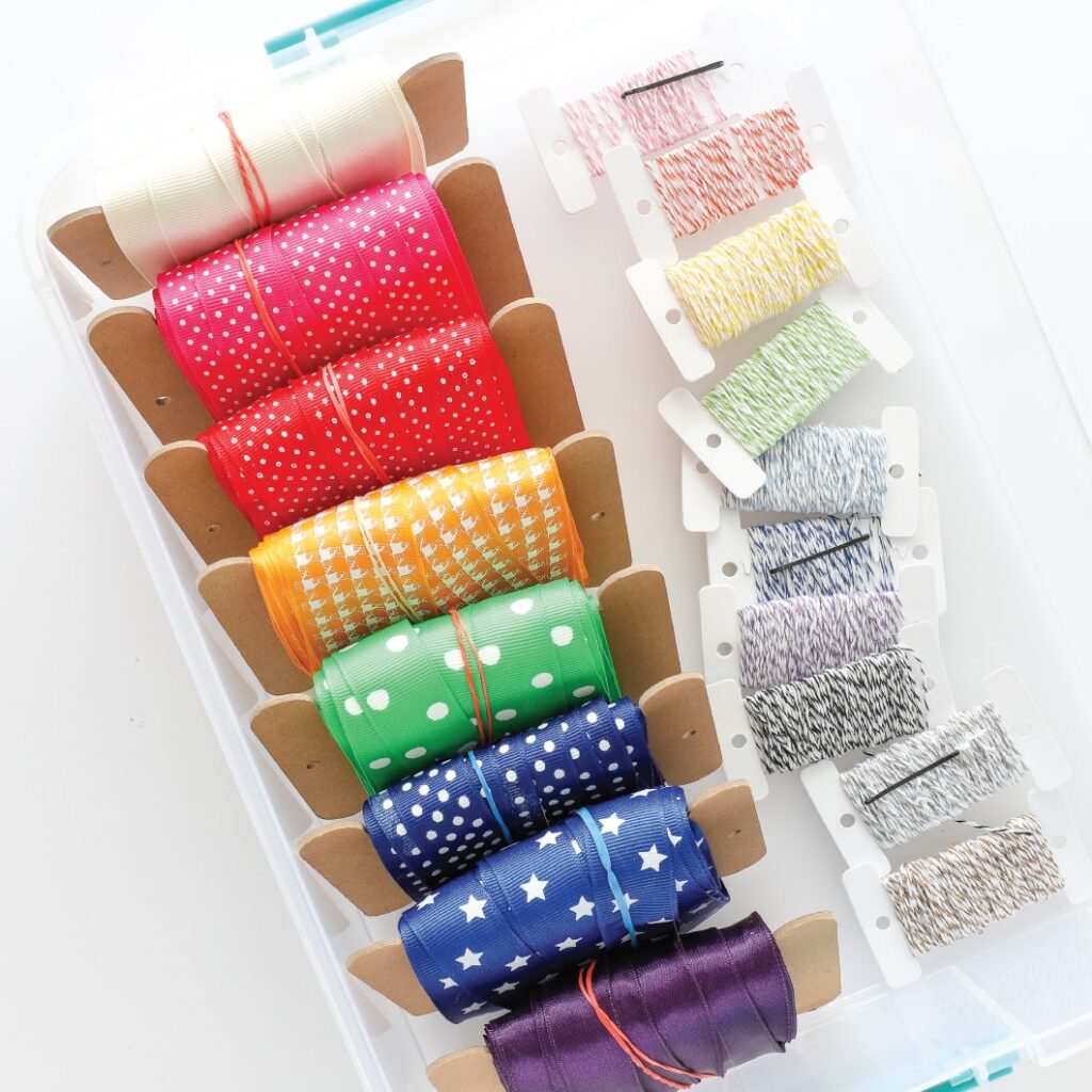 how to organize ribbon square