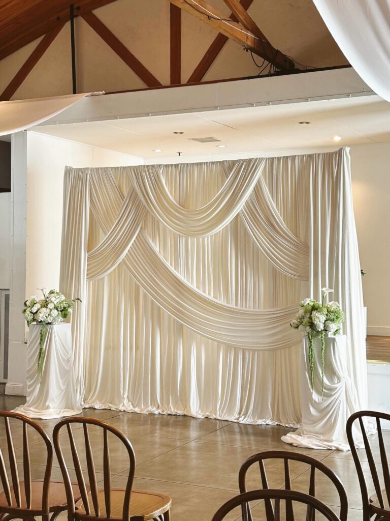 27+ DIY Wedding Backdrop Ideas to Make a Statement