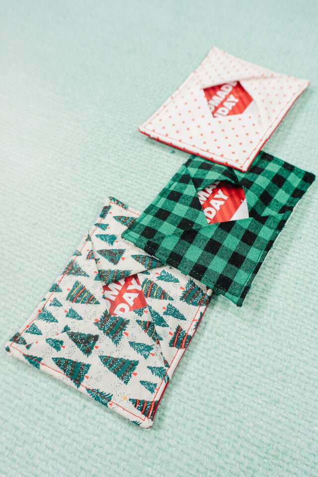 DIY fabric gift card sleeve sewing gift