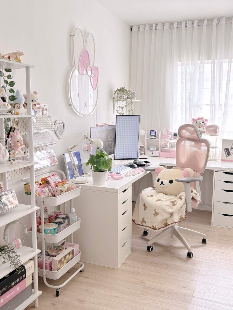 Tired of a Messy Desk? These Organization Ideas Actually Help