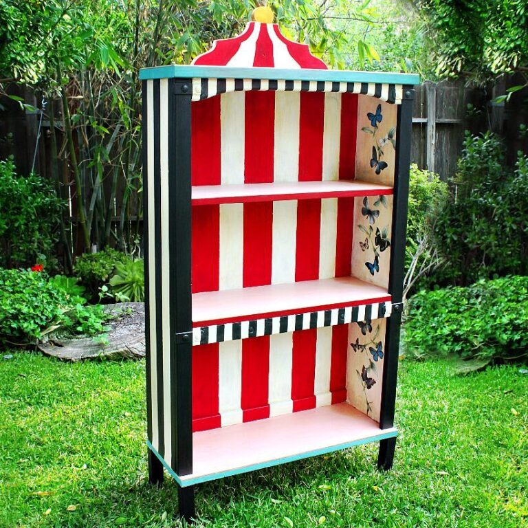 25 DIY Alice in Wonderland Decorations to Spark Your Creativity