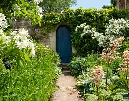 The First Time I Saw These Secret Garden Doors I Couldn’t Stop Looking