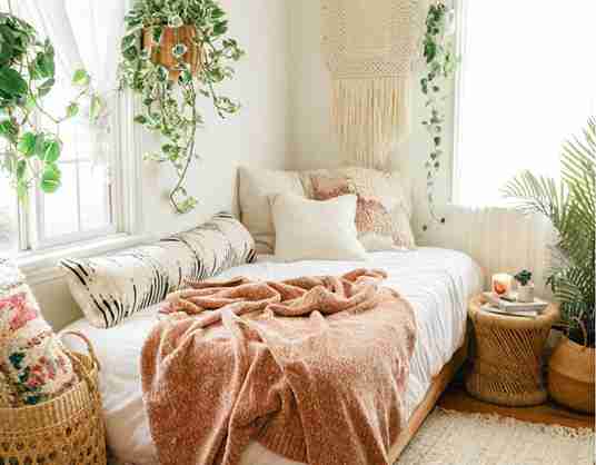 Struggling With a Small Bedroom? These Layout Ideas Actually Work