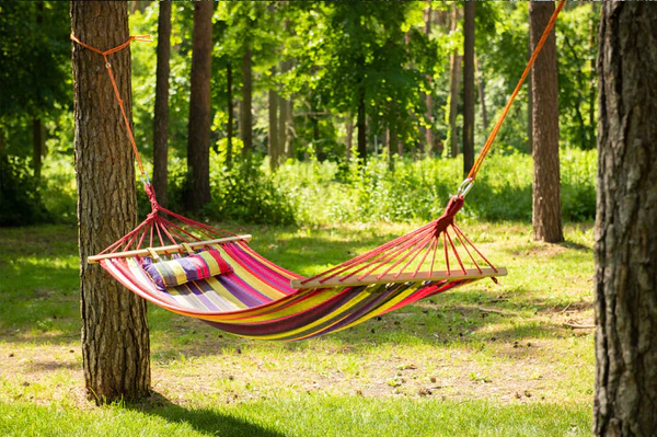 23 Patio Furniture Ideas to Transform Your Outdoor Space hammock universe blog featured image your ultimate guide on hanging hammocks outdoors 600x