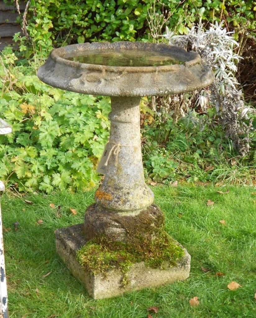 antique bird bath 14250 main size3