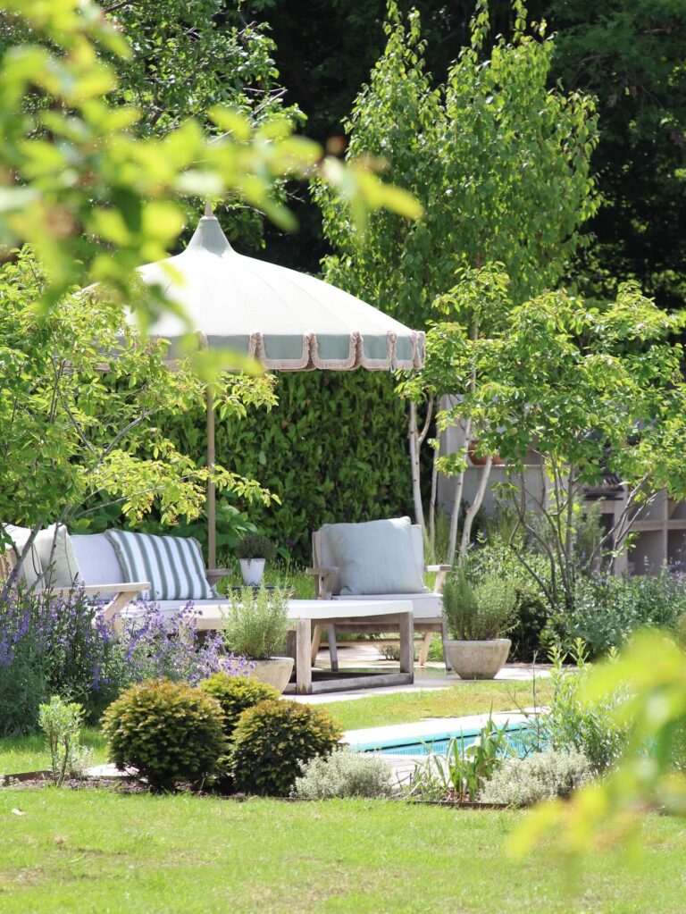 I Kept Seeing These DIY Garden Ideas Everywhere And Finally Tried Them