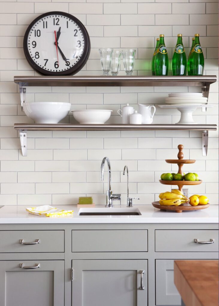 white subway tile grey cabinets 6mslrxxdqs 9pibvbhdcpy 15db240dc2fa4b56a56ba8050b98fa64