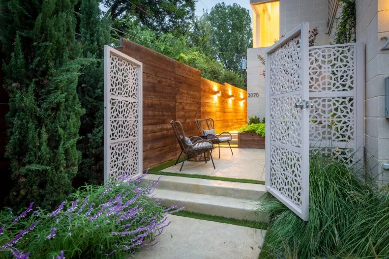 Natural wattle weave garden border fence