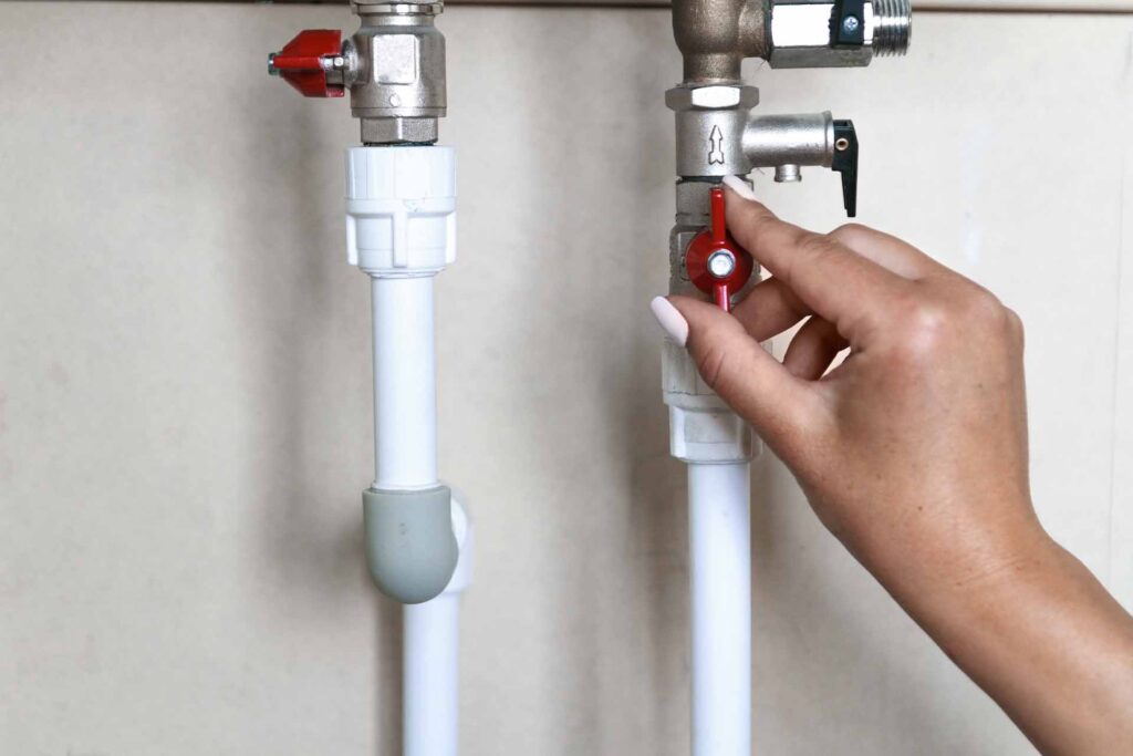 feature how to turn off water under sink