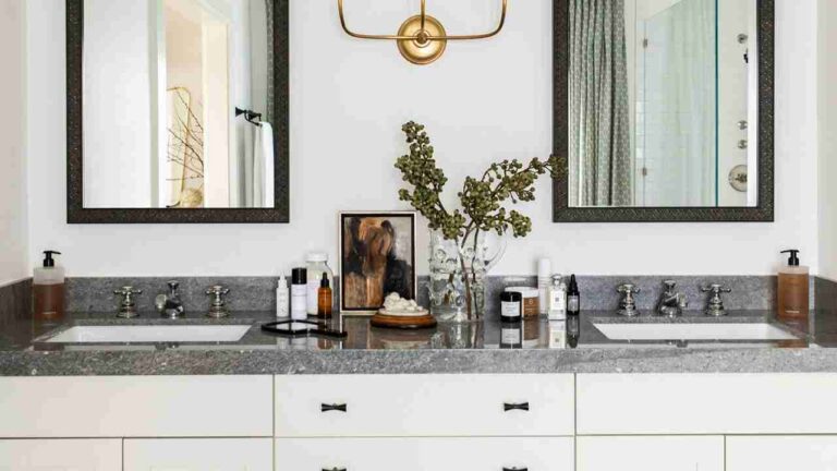 Mixing Metals in Bathroom: Effortless Ways to Upgrade Your Space