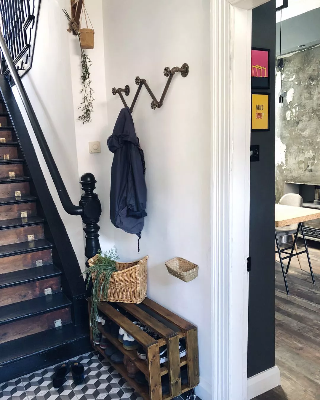 Industrial pipe shoe rack bench