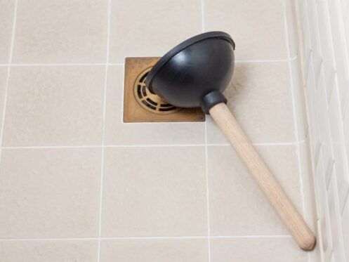 https://octanecdn.com/pvhvacnew/unclog-shower-drain-497x373.jpg