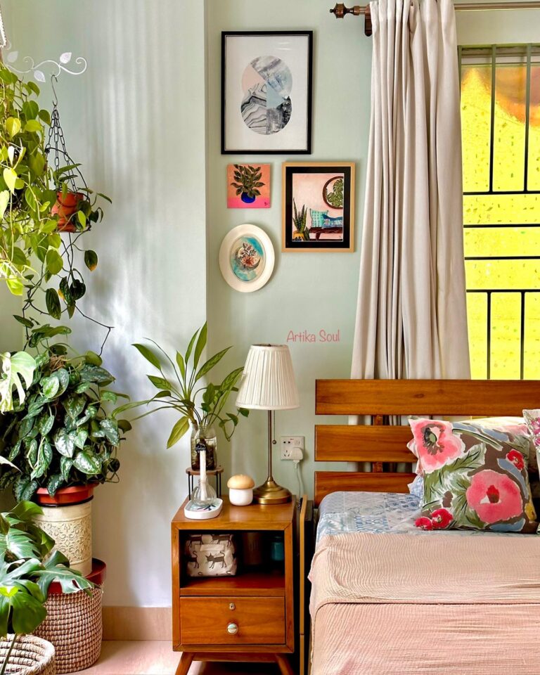 How to Decorate Bedroom Walls in 2026