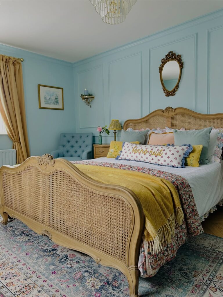 How to Arrange Bedroom Furniture Step by Step